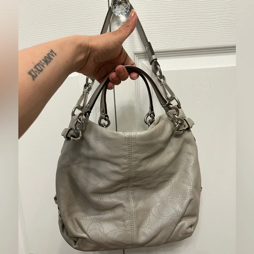 Coach A-1182 hobo purse
